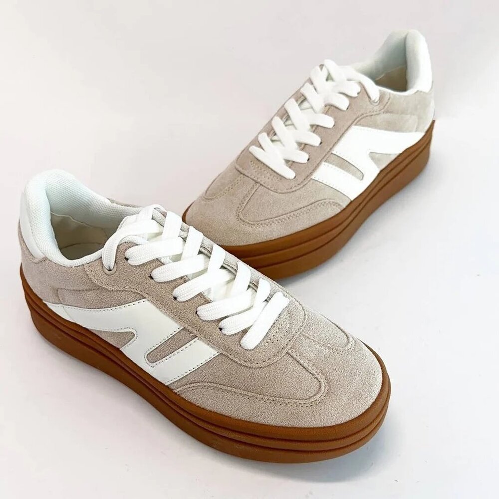 NWT Color Block Platform Sneakers